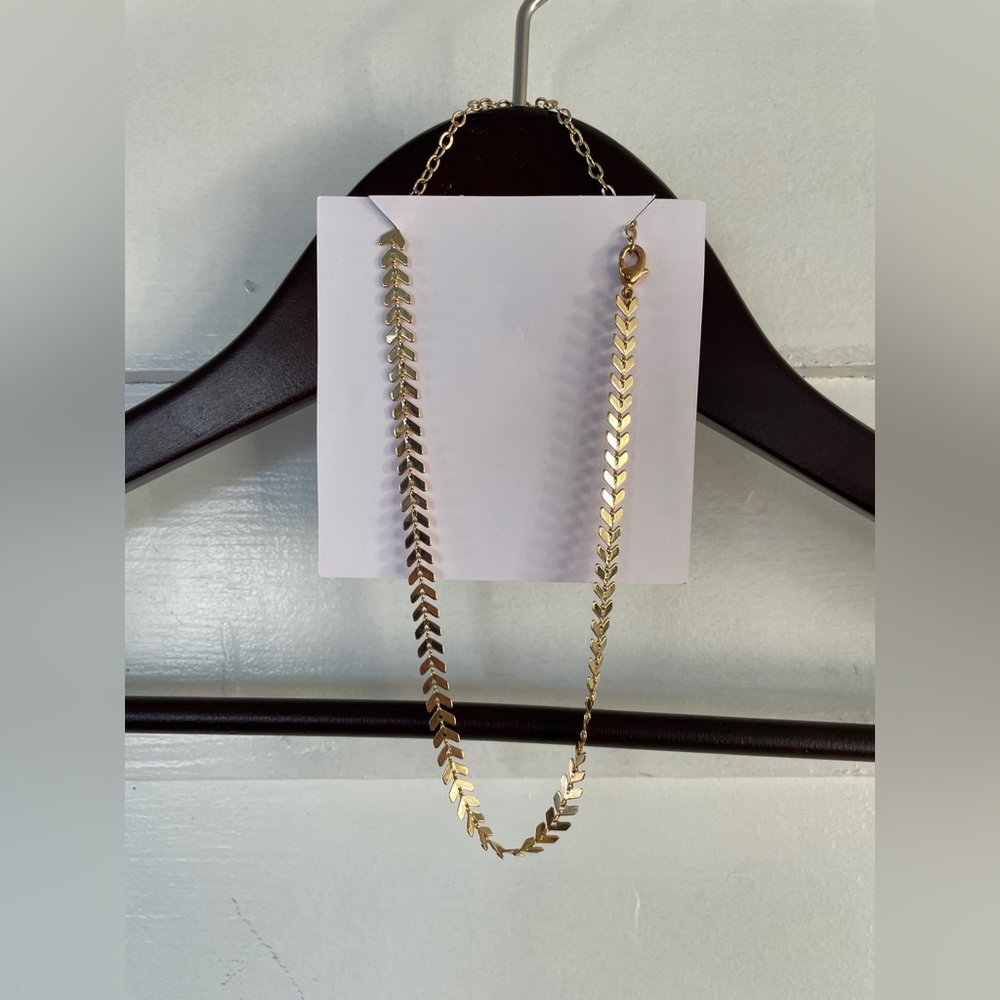 4/25 A.Marie Jewelry Laurel Leaf Choker